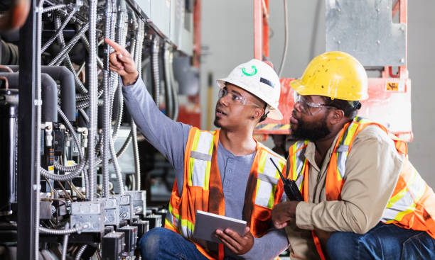 Best Licensed Electrician  in East Porterville, CA